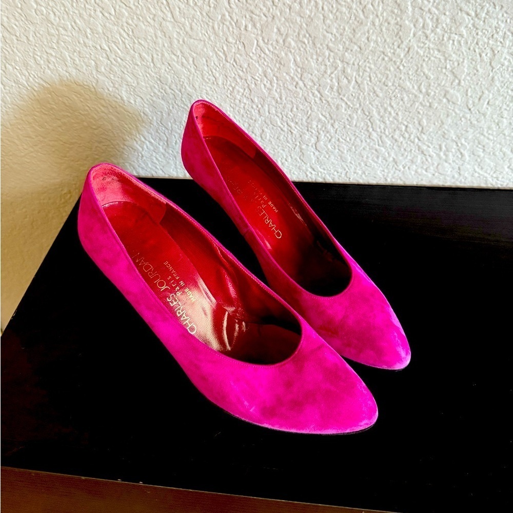 Charles Jourdan Heels - Picture 1 of 9